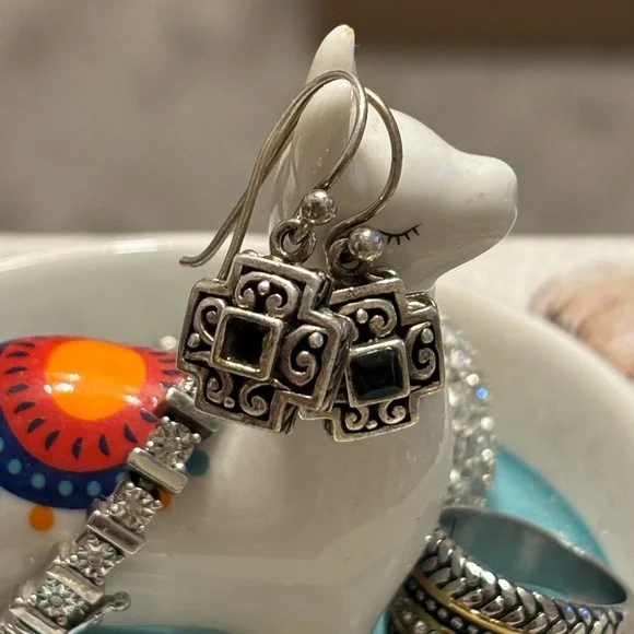 💎 Studio Barse Intricate Silver Earrings - Picture 2 of 5